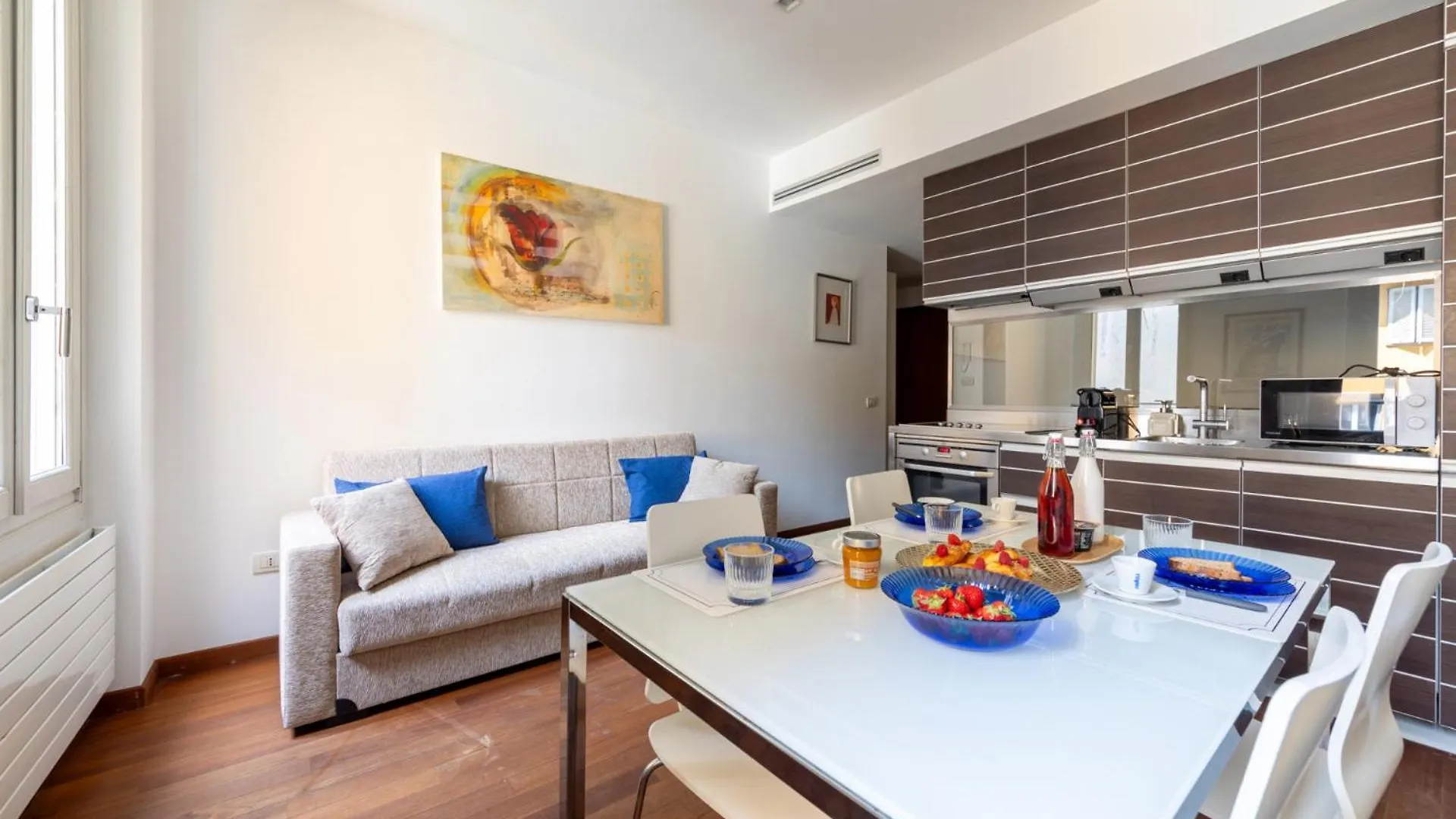 Apartment Brera Studio In The Heart Of Milan